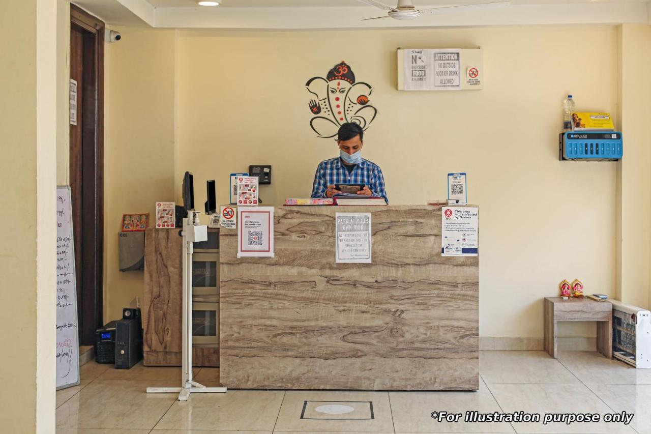 Oyo Flagship 13885 Metro Residency 3* Bombaj